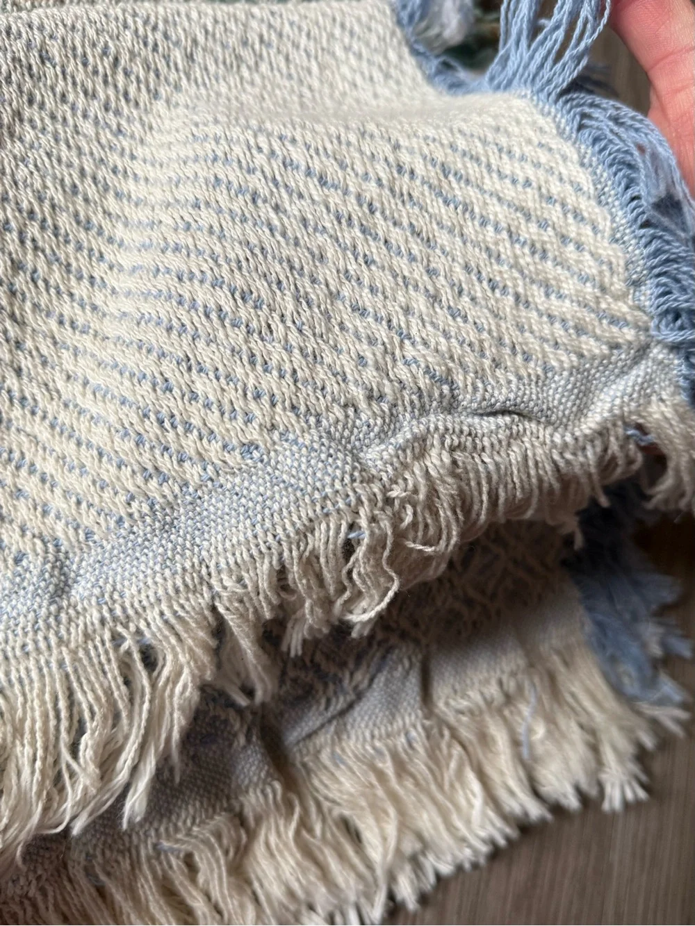 Seashells By The Seashore 100% Cotton Throw Blanket With Fringe Tag Attached